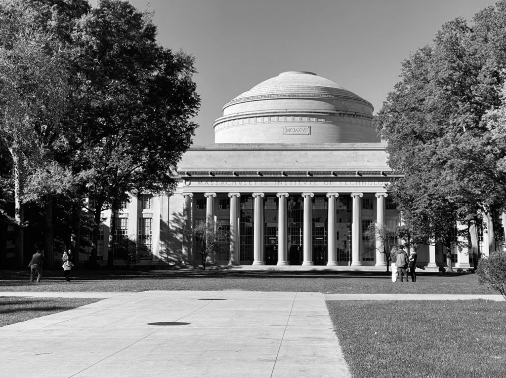 MIT campus, Great Dome
